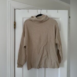 Free People Sweater (size XS)
